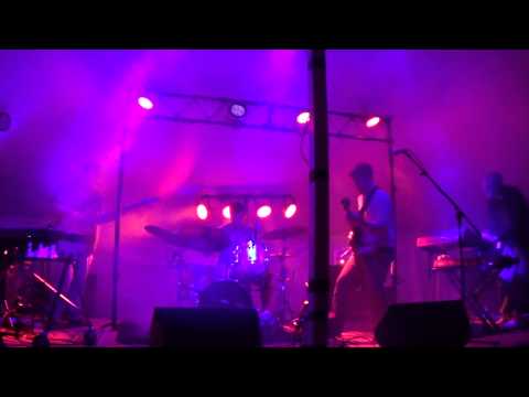 lazlo hollyfeld buffalove 2014