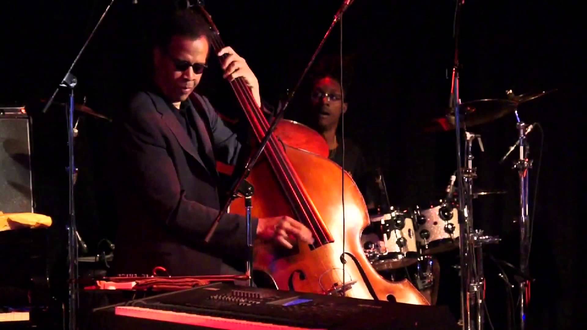 stanley clarke the tralf