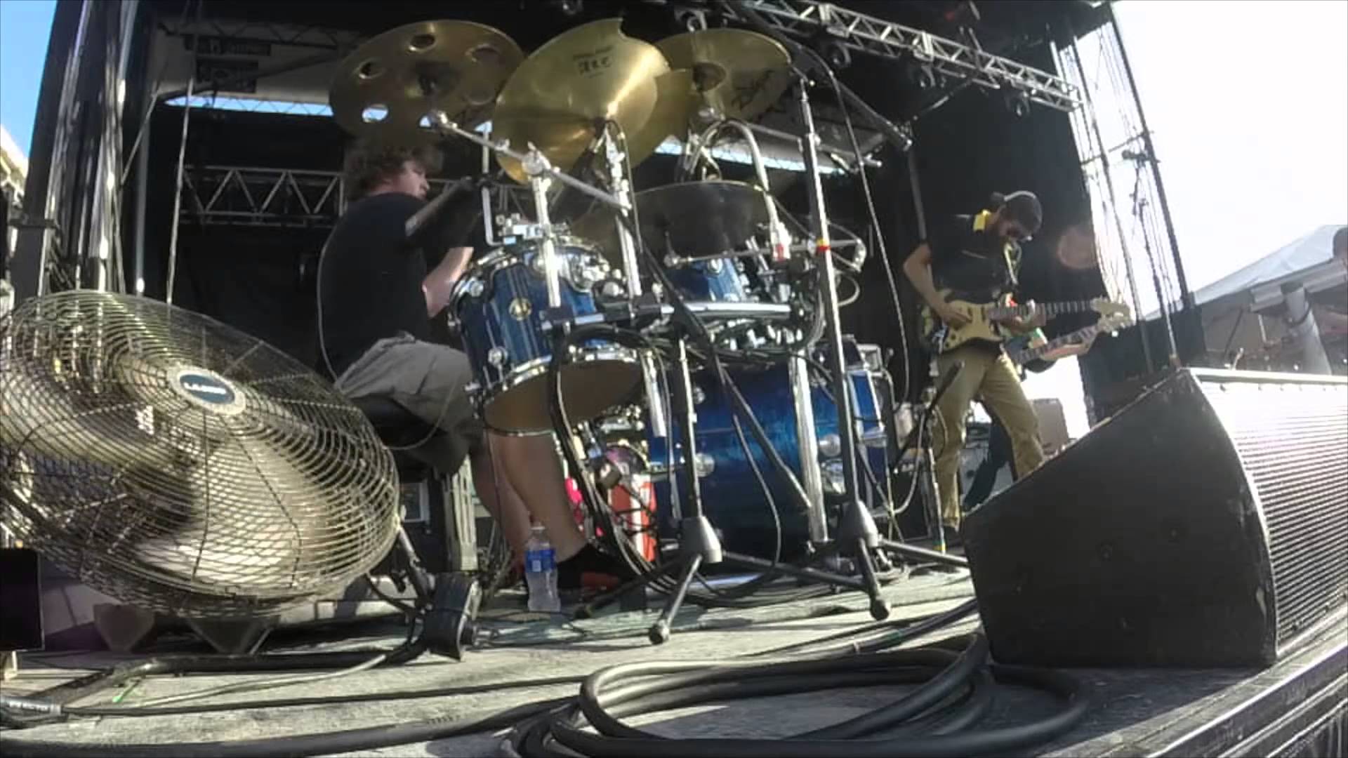 dont miss aqueous live larkin sq