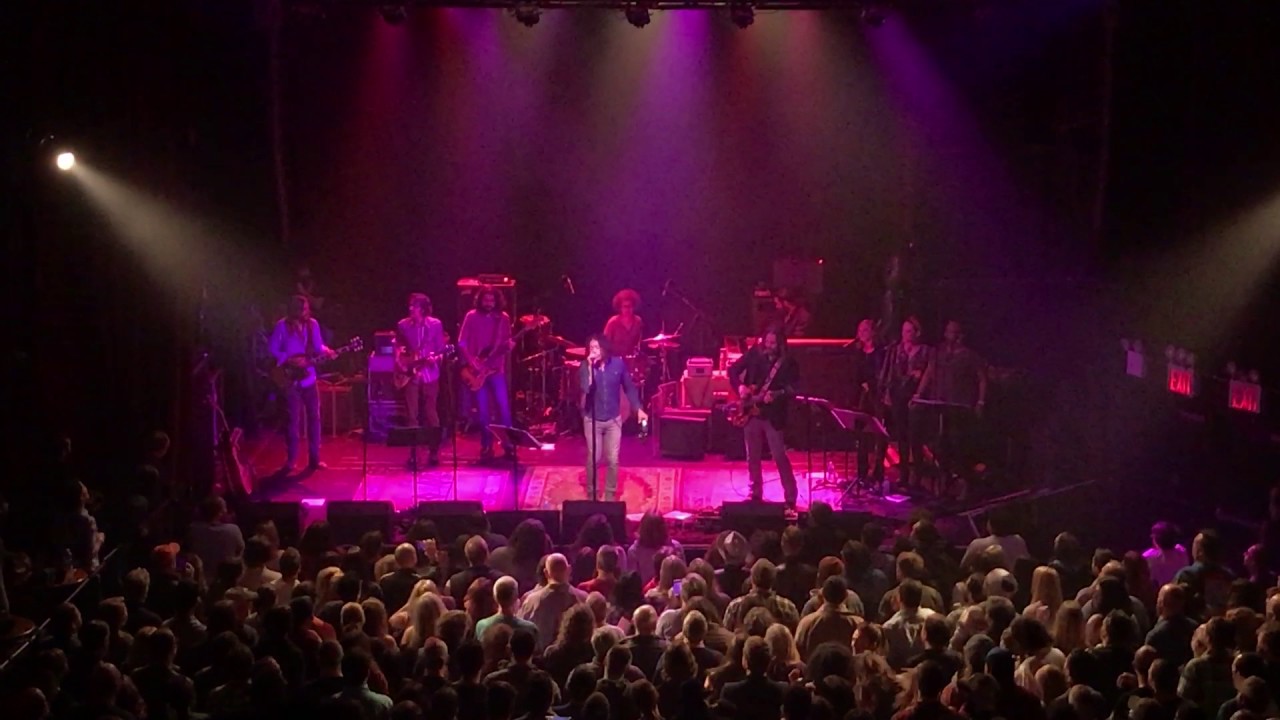 the magpie salute to headline tr
