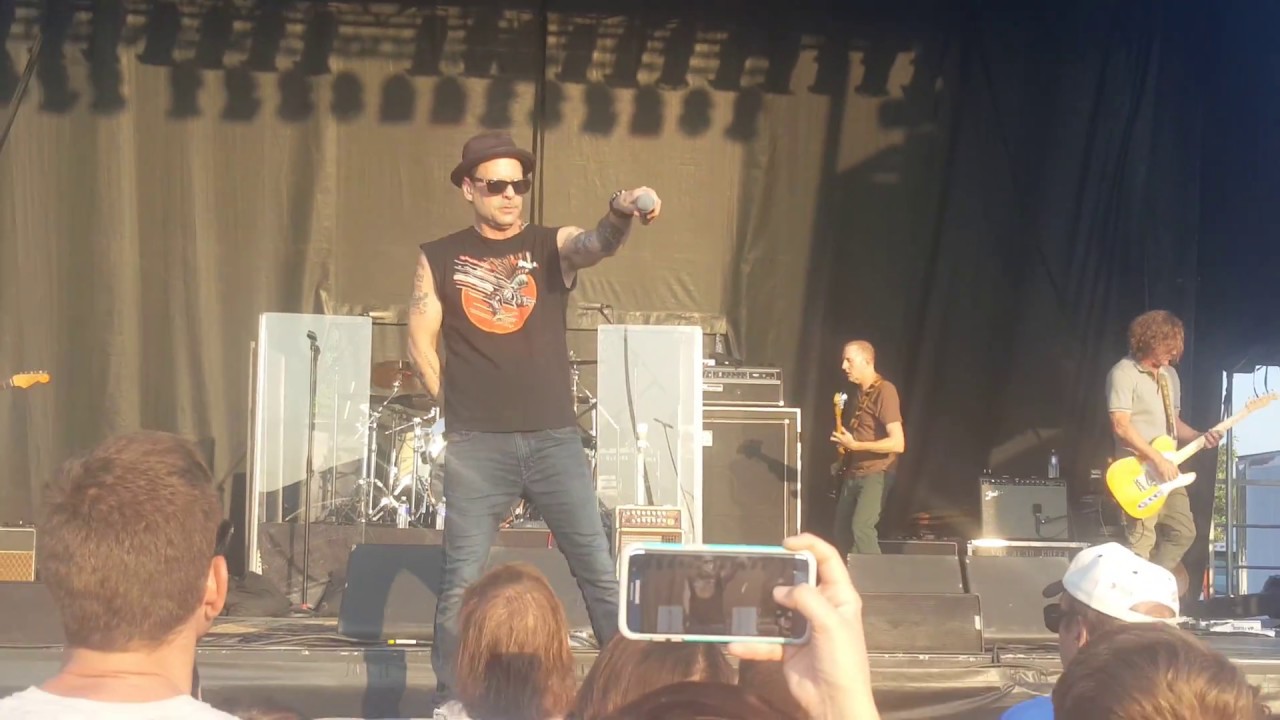 gin blossoms ub tailgate