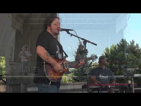 Workingman's Dead - Live at the Drive. In 22 workingmans dead live at the dri