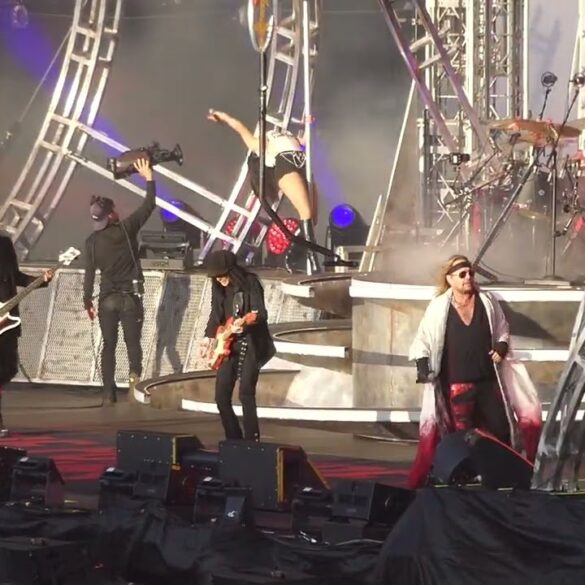 motley crue wild side live at hi