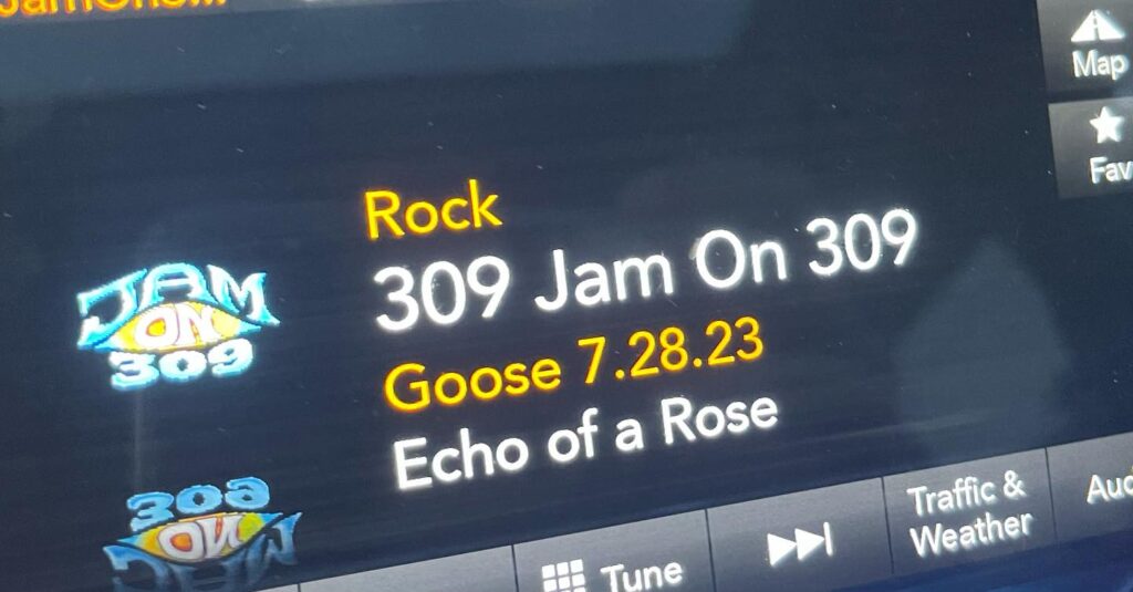 Goose dropping live tracks a week early? 

No wonder they’re so popular 😂😂