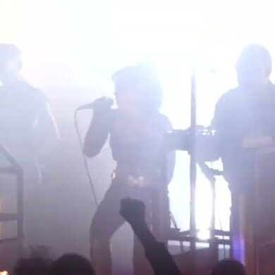 kmfdm paradise live at town ball