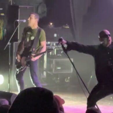 Headstones - Flight Risk - Live at Town Ballroom in Buffalo, NY on 12/10/22 18 4945A qAkB4