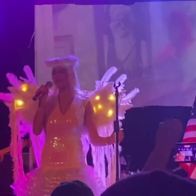 Corey Feldman from Ironworks Buffalo, NY 12/1/22 22 xZvgbIc9LT0