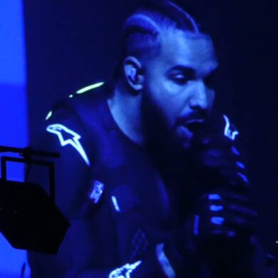 Drake - Marvins Room - Live at KeyBank Center in Buffalo, NY on 2/27/24 26 7tzzVAq0FSE