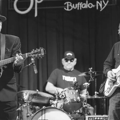 Willie May @ Sportsmen's Tavern 18 7NcJyQvWlbw