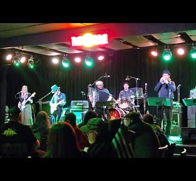 captain tom the hooligans live buffalo ny 3 16 25