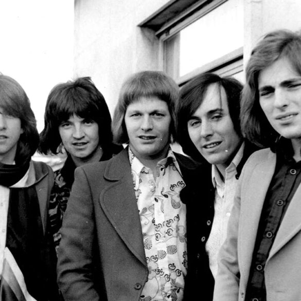 the hollies live in buffalo ny 19 10 1972 1