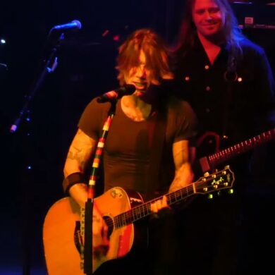 goo goo dolls here is gone live at town ballroom in buffalo ny on 11 19 25