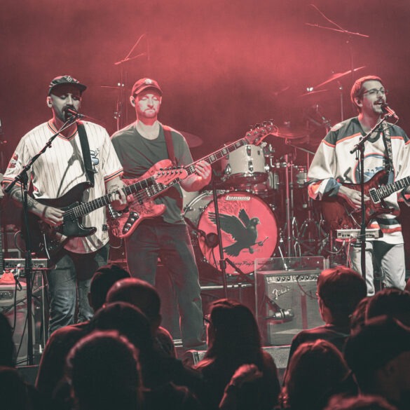 AQUEOUS 16